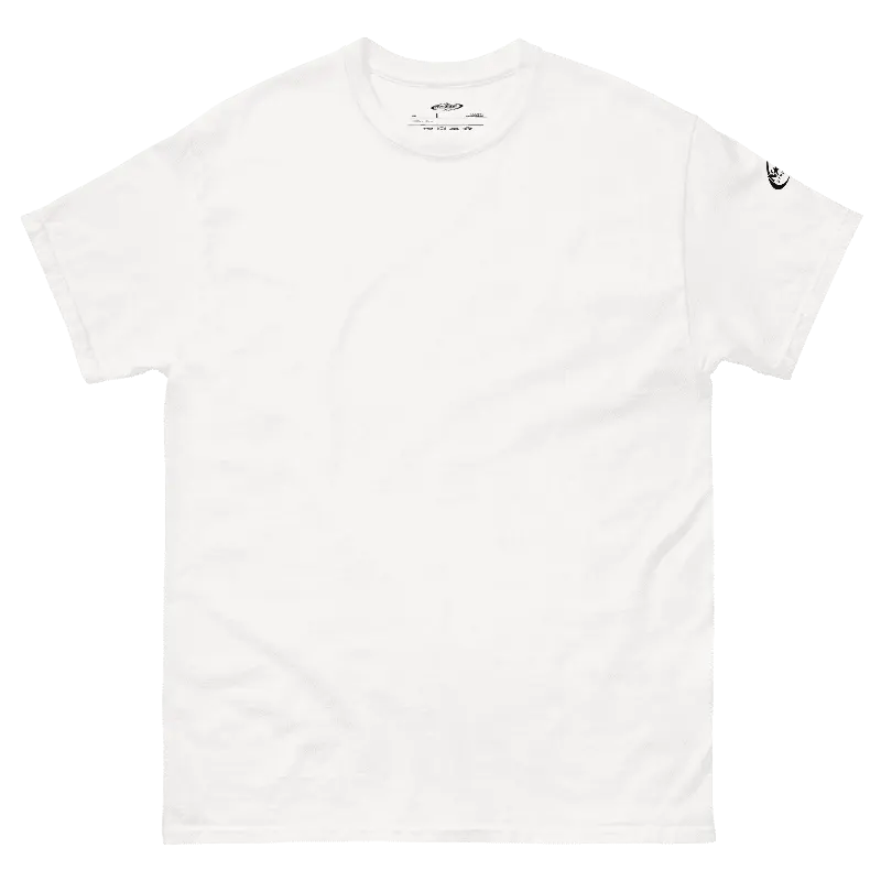 T-shirt NTIFstreetwear argent en blanc, 100% coton, style urbain moderne, idéal pour les tenues décontractées.