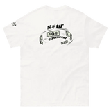 T-shirt NTIFstreetwear argent vue arrière avec logo sur fond blanc.